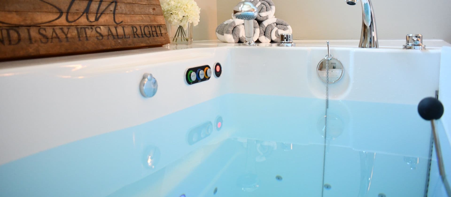 Bathtub